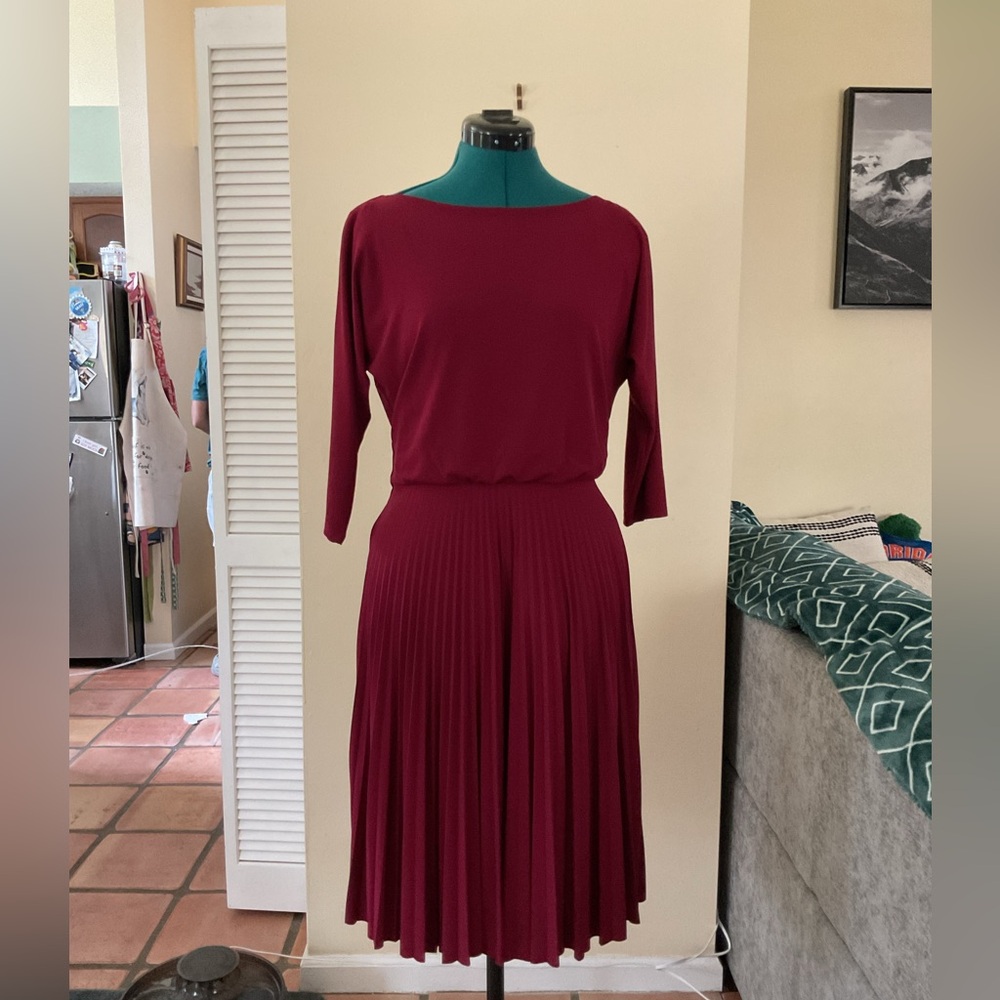 White House Black Market Burgundy Long Sleeve Dress